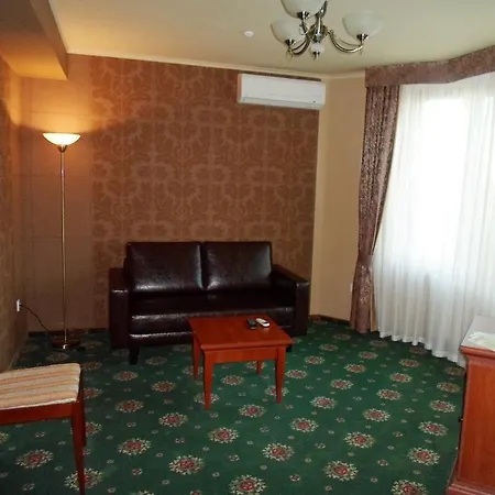 H & K Imperial Plus Hotel 4*